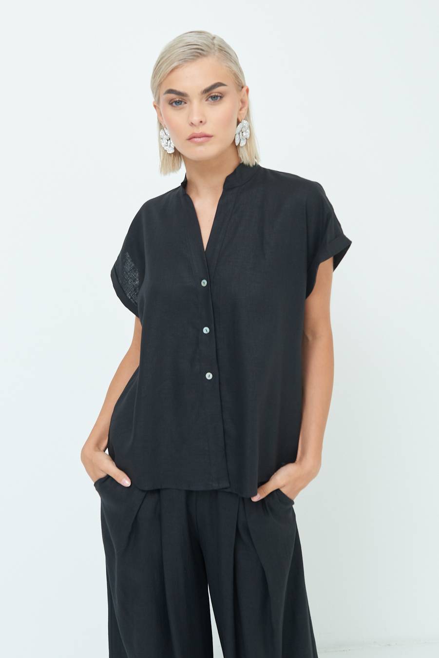 Kikisix CAMICIA MANICA ALETTA NERO Offerta per la Festa della Mamma