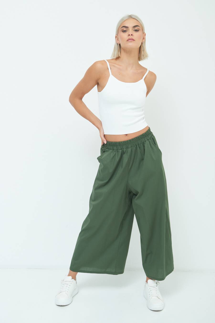 Kikisix PANTALONE CROP ELASTICO UNITO VERDE MILITARE Offerte giornaliere