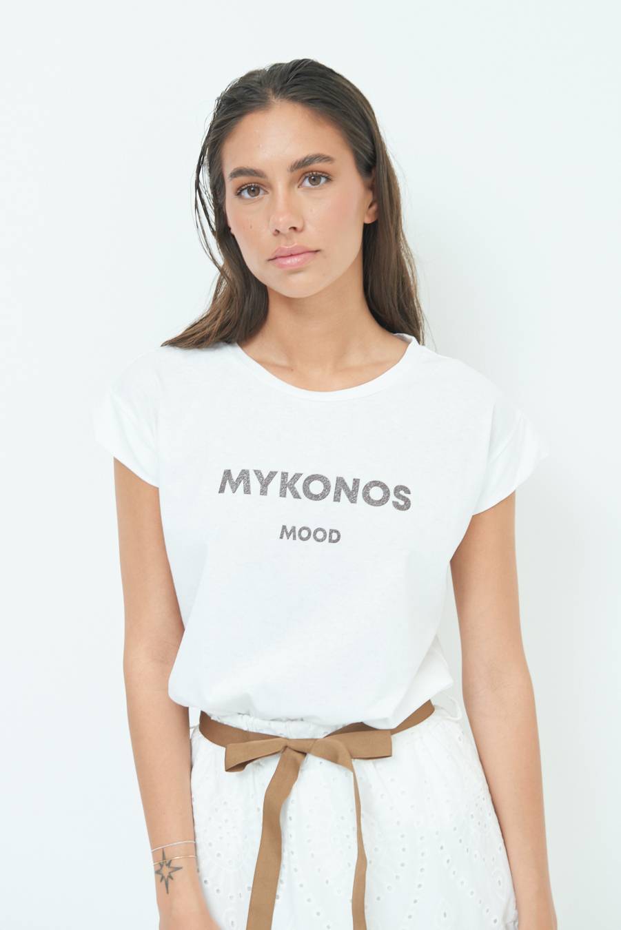 Kikisix T-SHIRT ''MYKONOS'' CIOCCOLATO Offerta