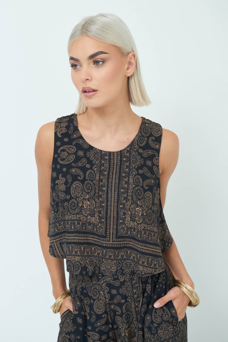 Kikisix CROP TOP STAMPA NERO Saldi