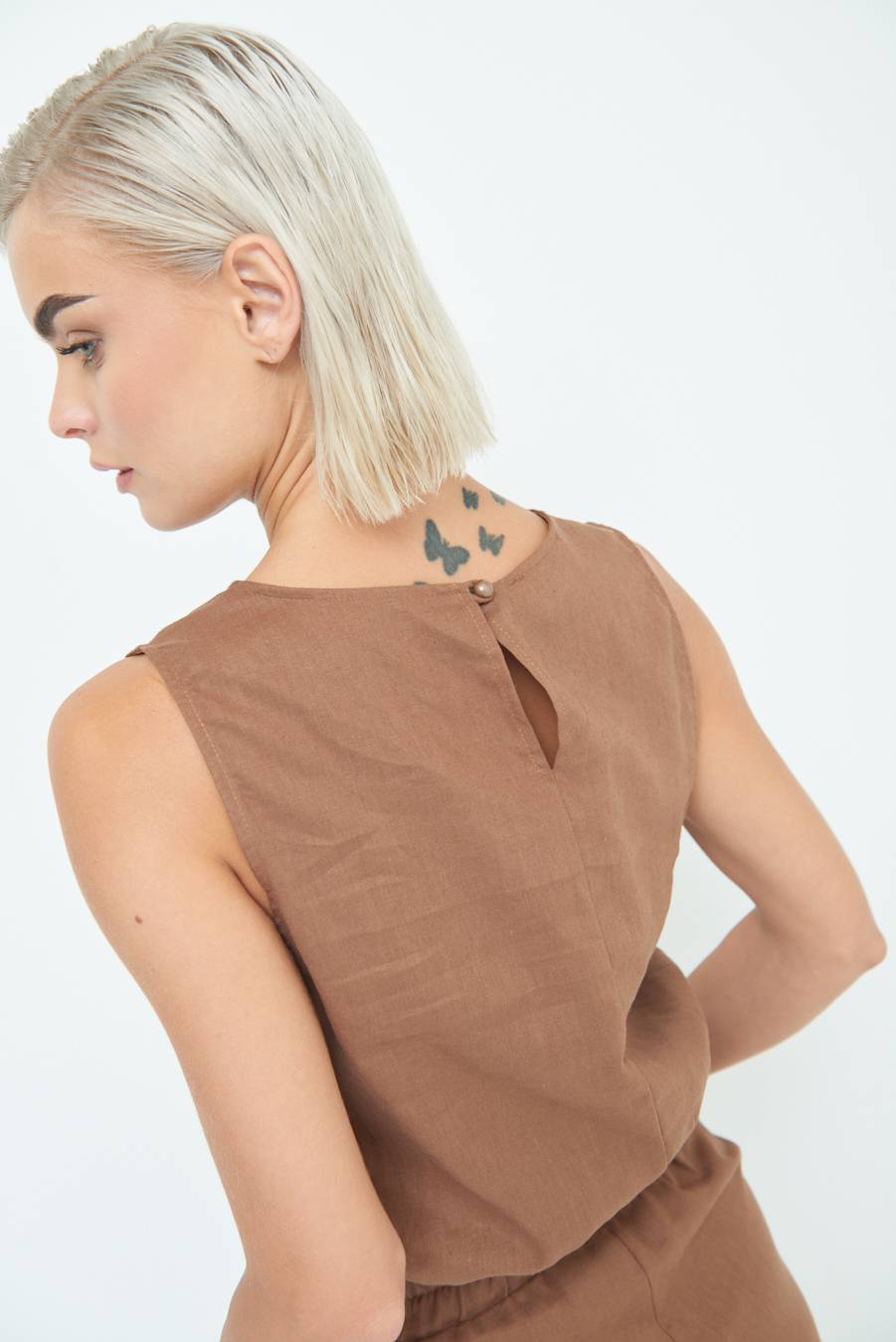 Kikisix TOP CORTO CON ELASTICO CIOCCOLATO 2025
