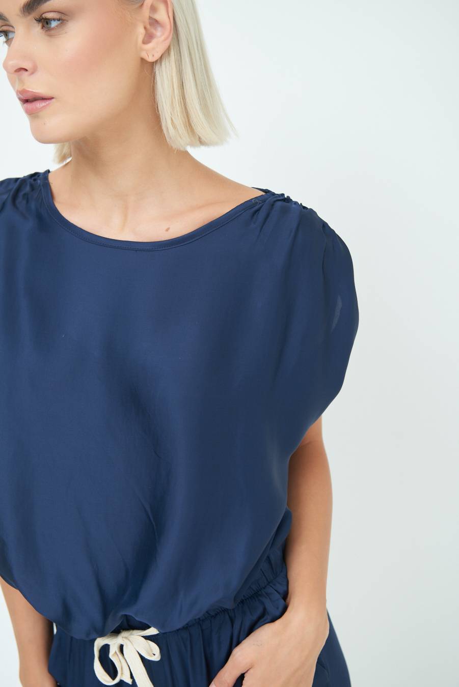 Kikisix TOP CON ELASTICO FONDO SCOLLO BALA BLU Qualità