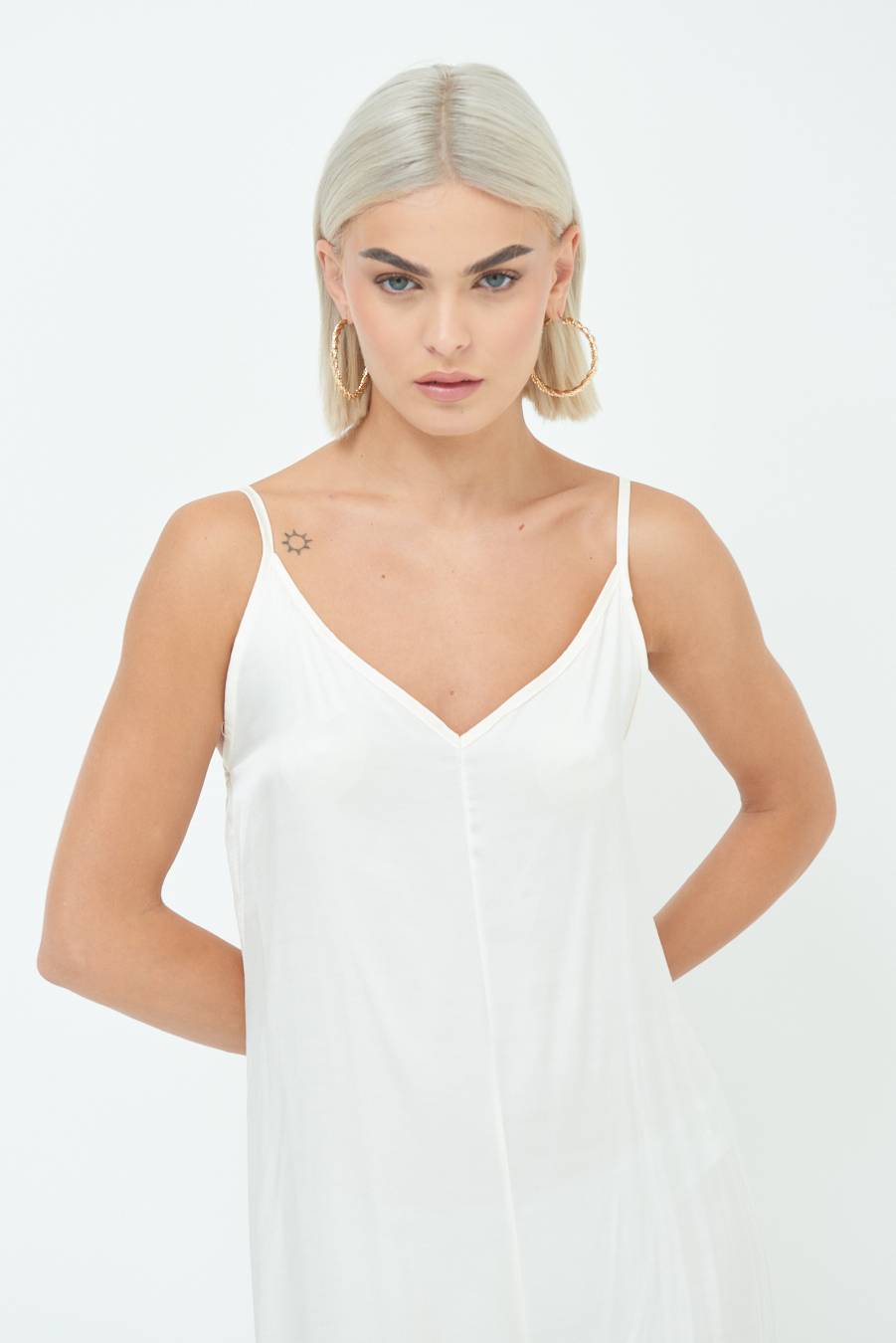 Kikisix TUTA PALAZZO RASO BURRO Outlet