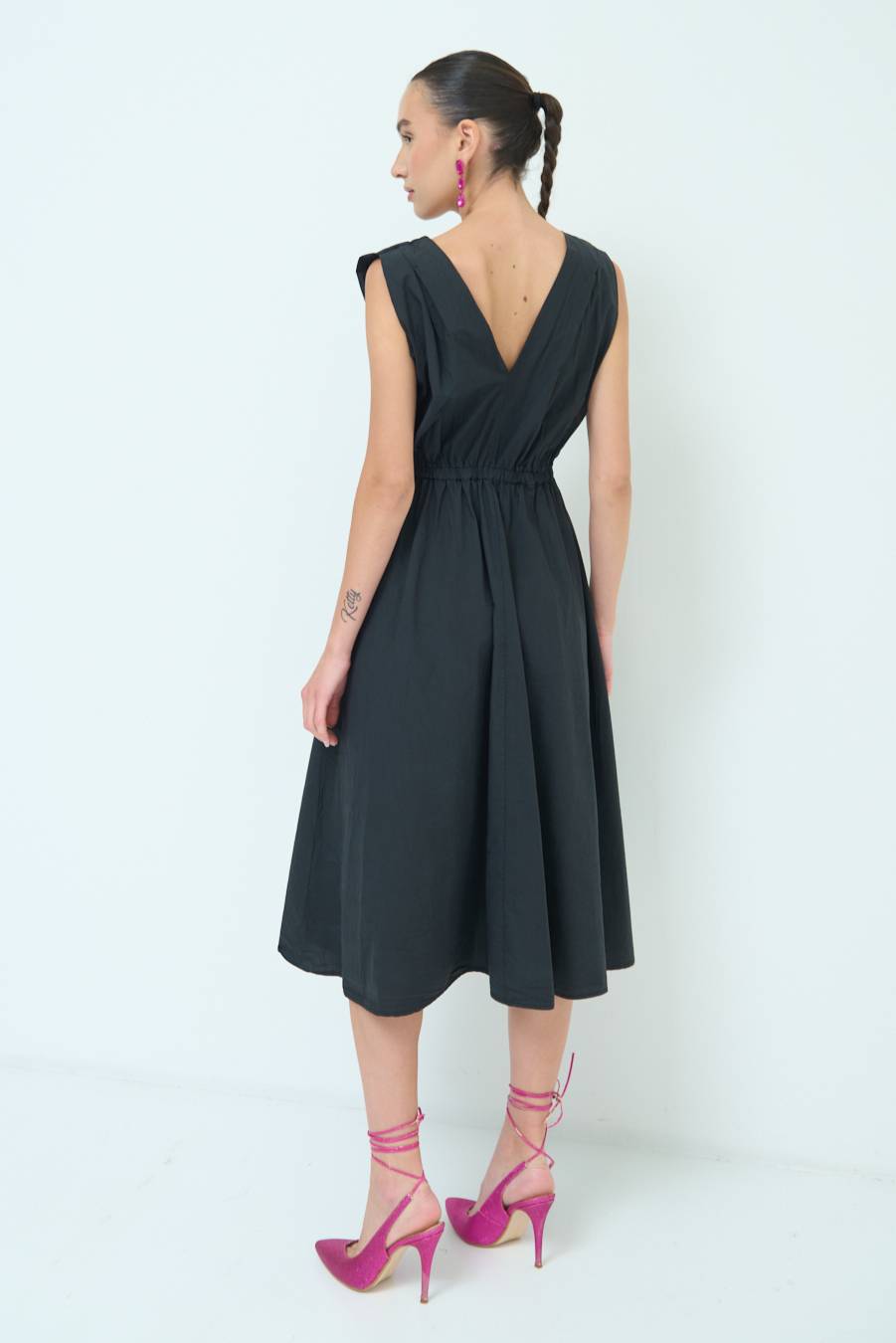 Kikisix ABITO MIDI CON ELASTICO NERO Negozio