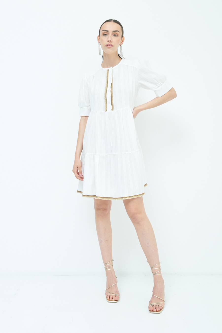 Kikisix ABITINO CON INSERTO ORO BIANCO Fino Al -60%