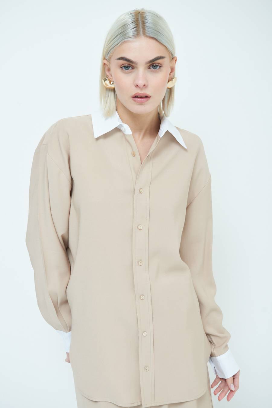 Kikisix CAMICIA COLLETTO B.CO BEIGE In Saldo