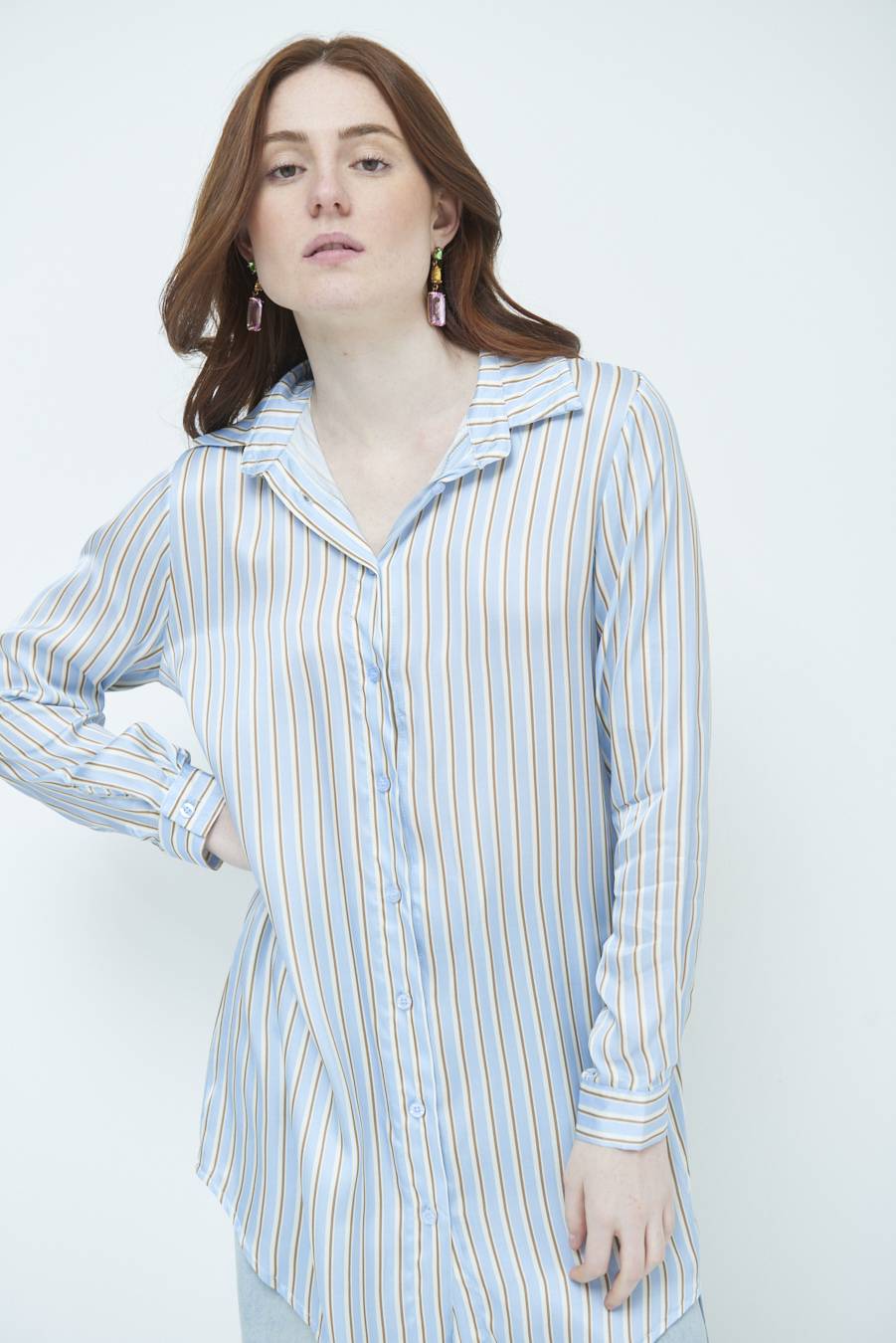 Kikisix CAMICIA LUNGA RIG. CELESTE Comprare a buon mercato