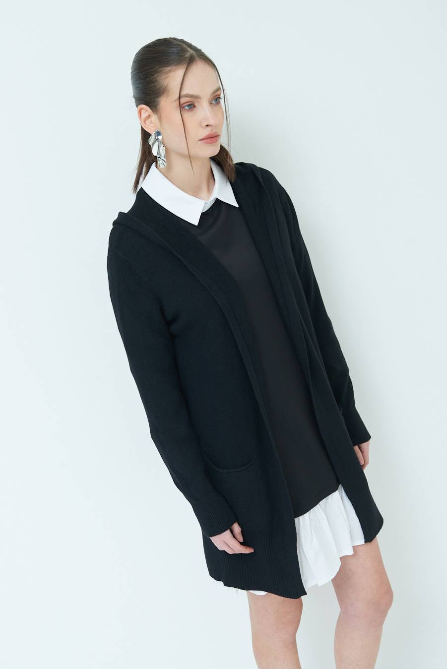 Kikisix CARDIGAN CON DUE TASCHE NERO Offerta natalizia