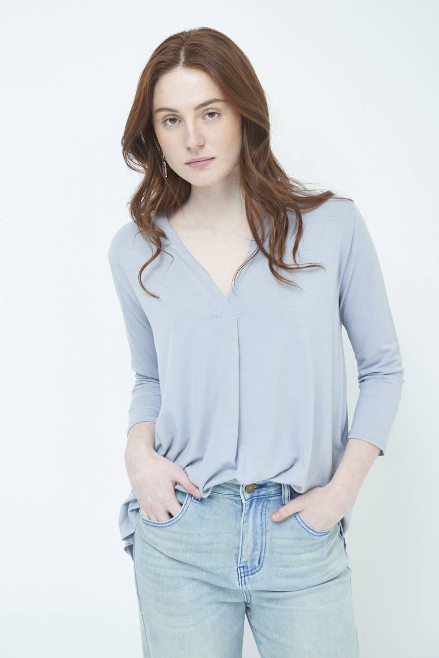 Kikisix MAGLIA V PIEG.DAVANTI GRIGIO Offerta migliore