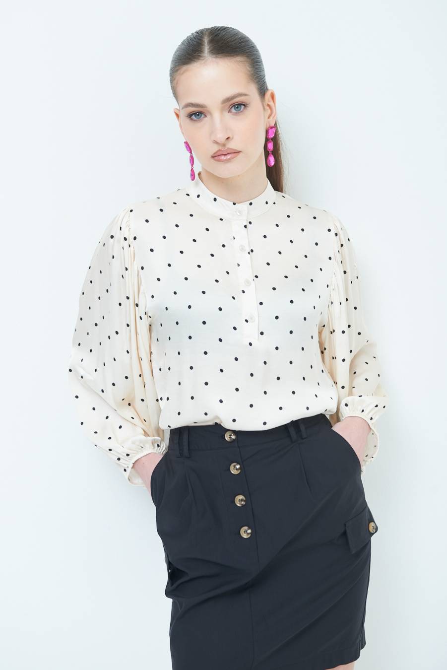 Kikisix CASACCA POIS RASO NERO Grandi sconti