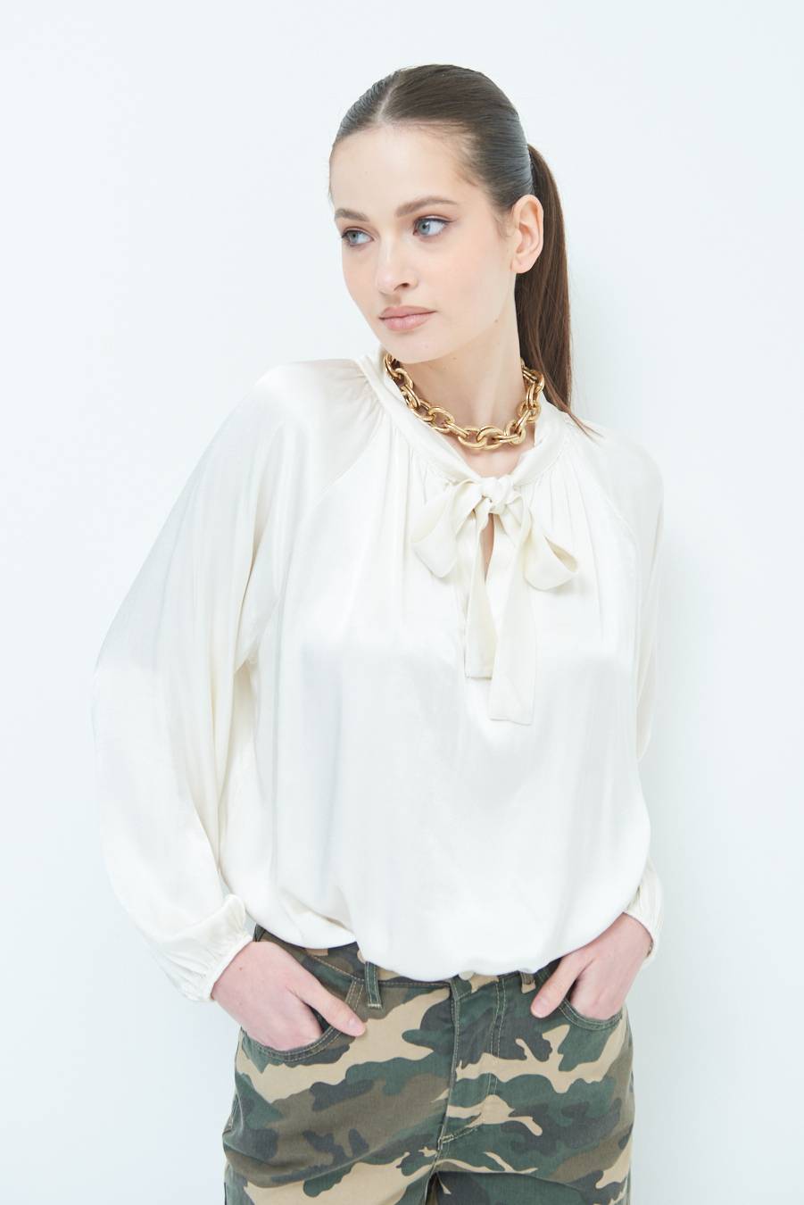 Kikisix CASACCA RASO VISCOSA FIOCCO/CRAVATTA BURRO Bestseller