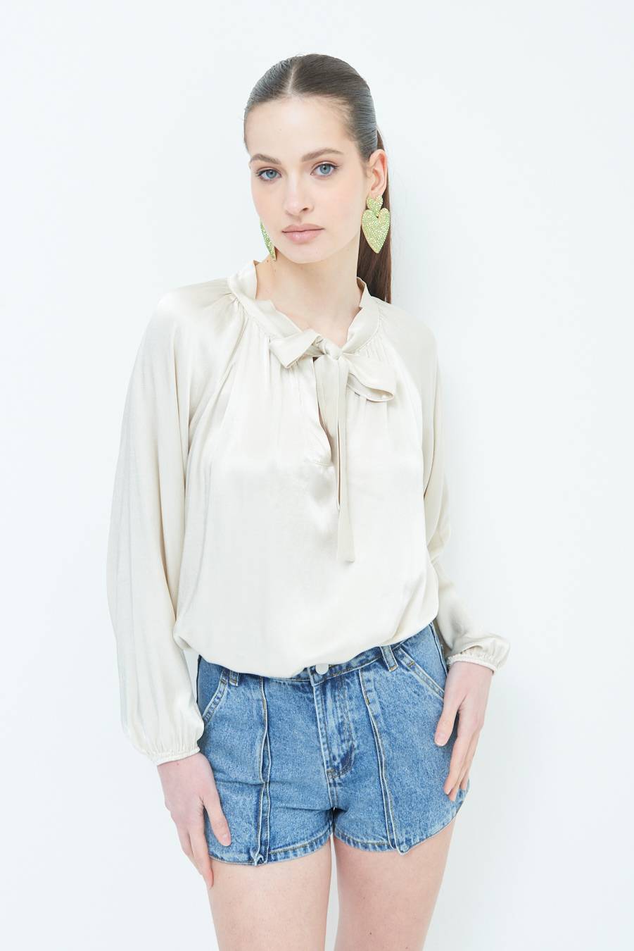 Kikisix CASACCA RASO VISCOSA FIOCCO/CRAVATTA BEIGE Offerte stagionali