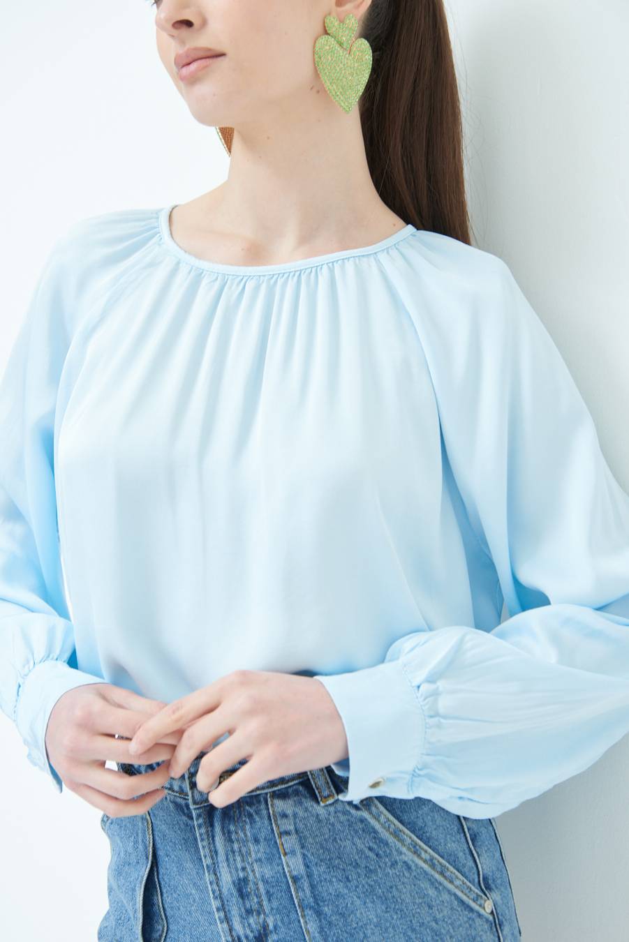 Kikisix CASACCA RASO VISCOSA INCRESPATA COLLO CELESTE Offerte giornaliere