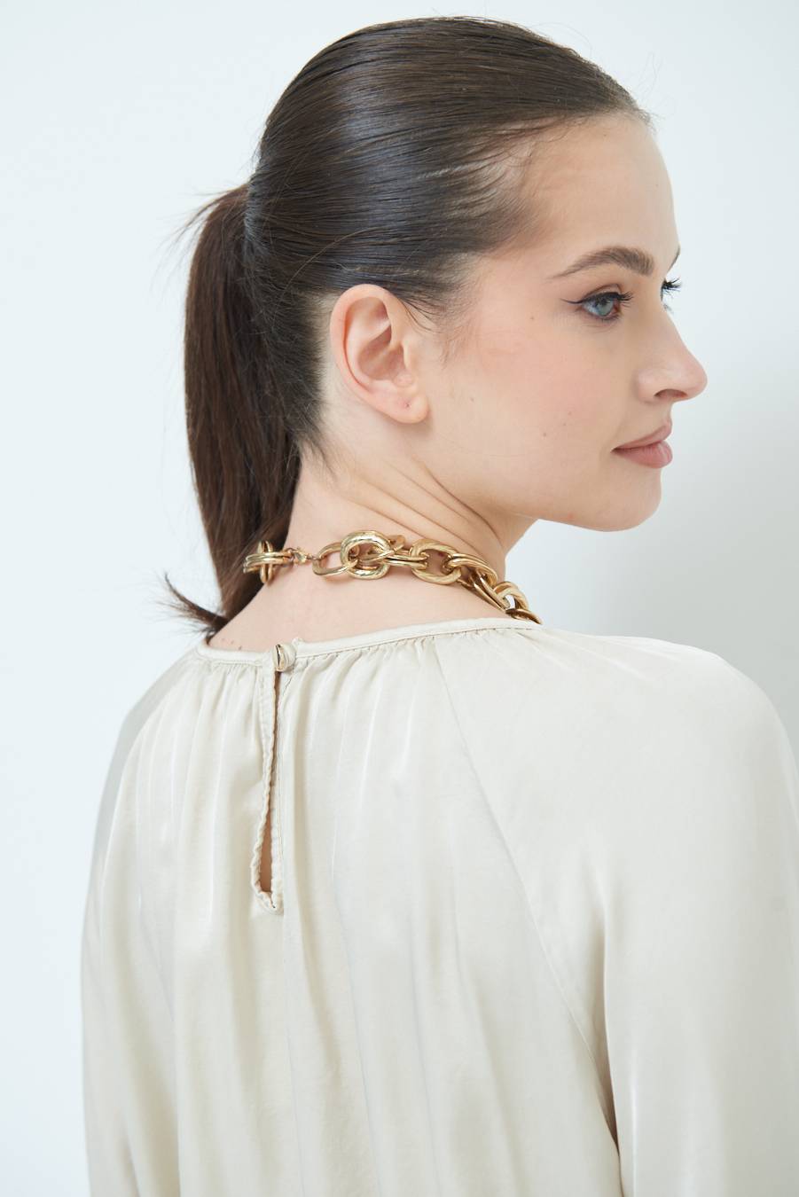 Kikisix CASACCA RASO VISCOSA INCRESPATA COLLO BEIGE Enormi risparmi