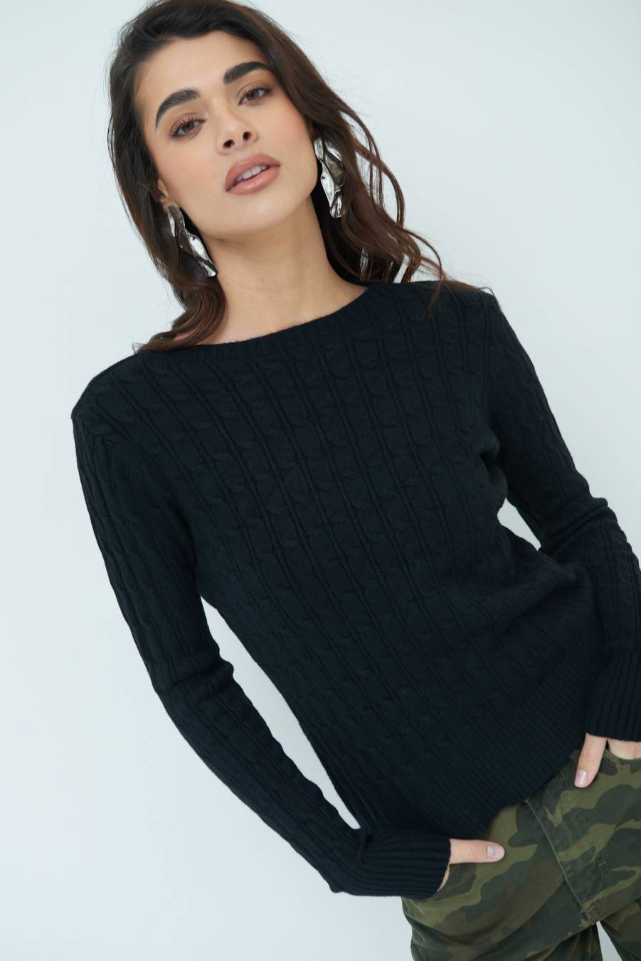 Kikisix MAGLIA PARICOLLO DISEGNO TRECCIA NERO Nuovo