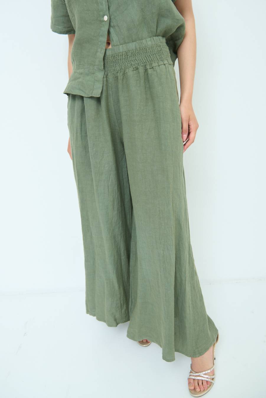 Kikisix PANTA PALAZZO LINO CON ELASTICI VERDE MILITARE Sottocosto