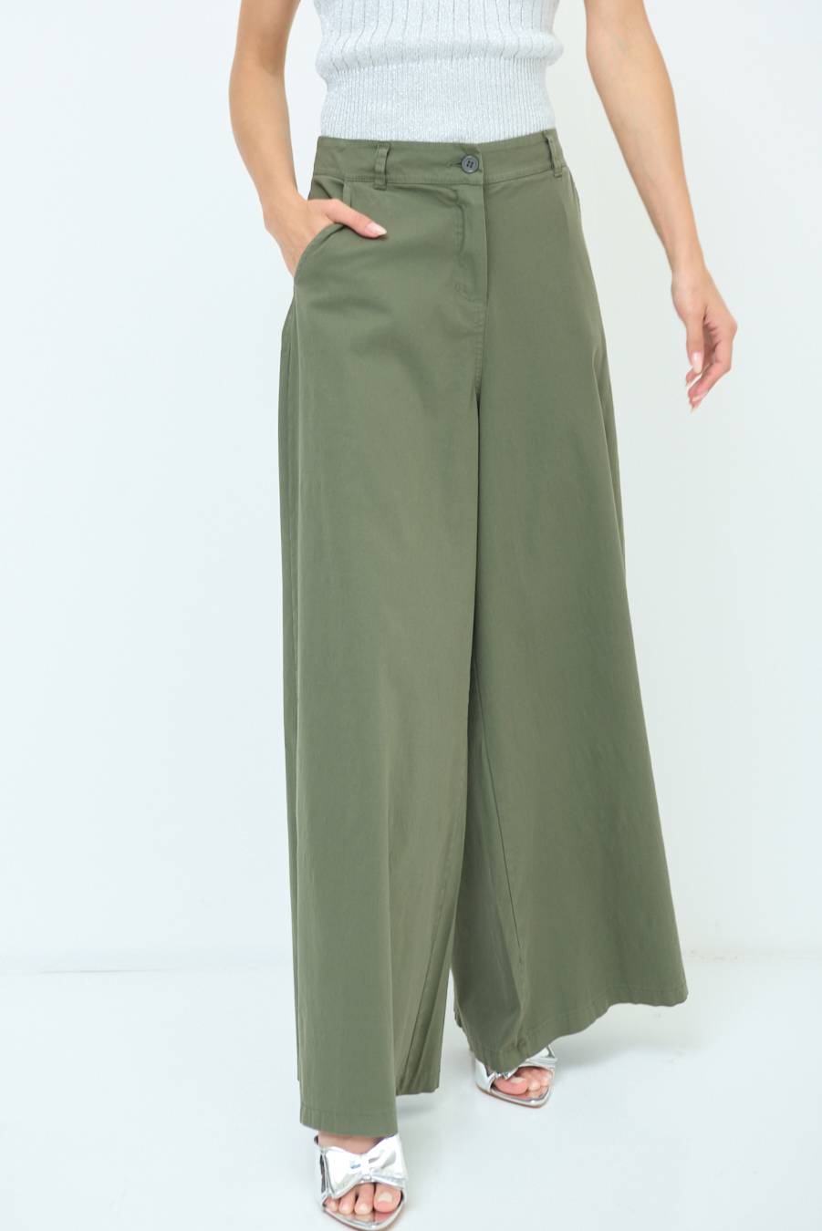 Kikisix PANTALONE PALAZZO COTONE VERDE MILITARE Sconto