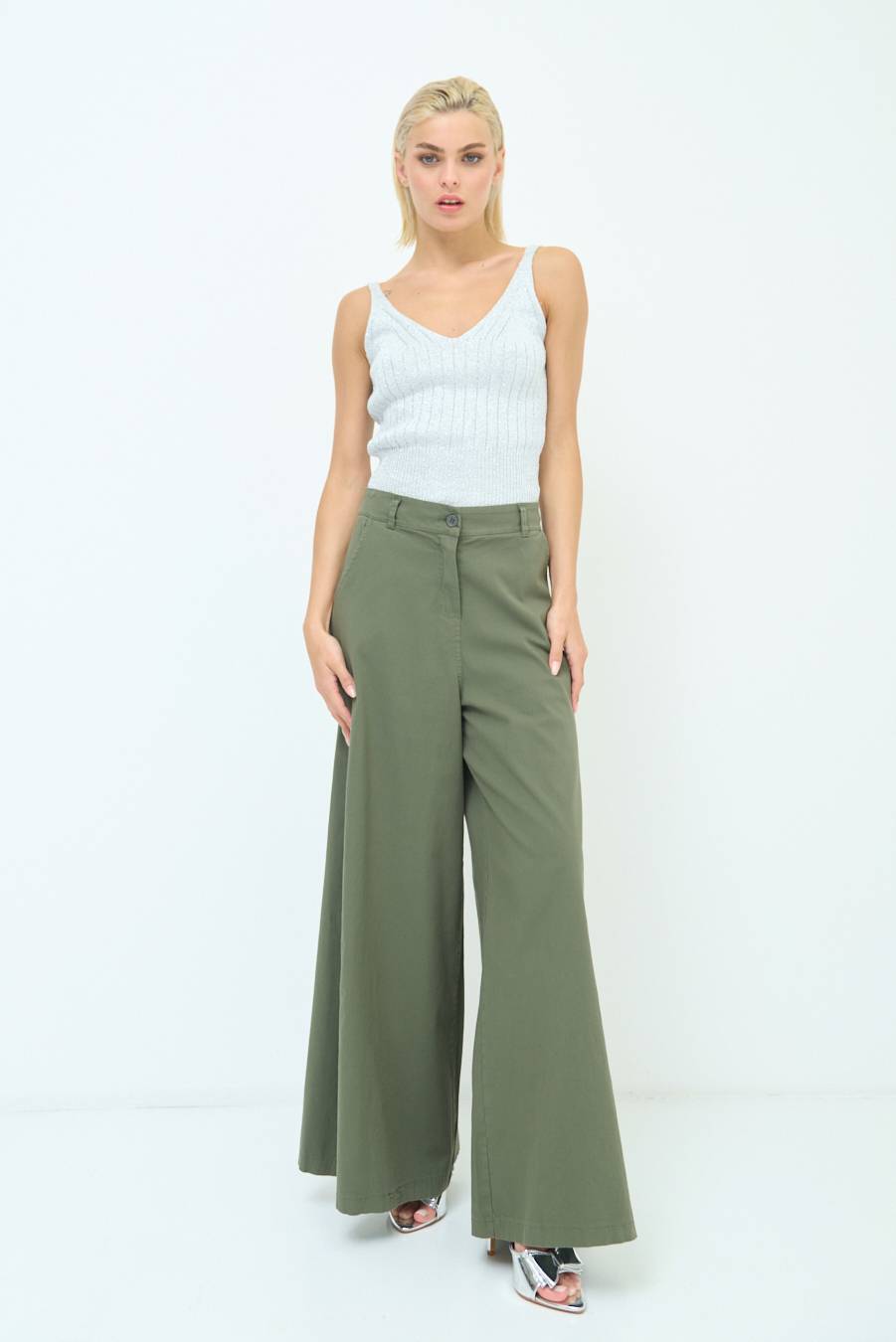 Kikisix PANTALONE PALAZZO COTONE VERDE MILITARE Sconto