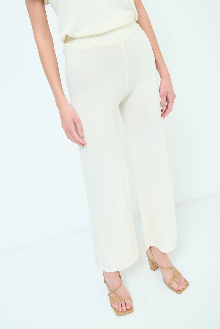 Kikisix PANTALONE PALAZZO MAGLIERIA BURRO Outlet