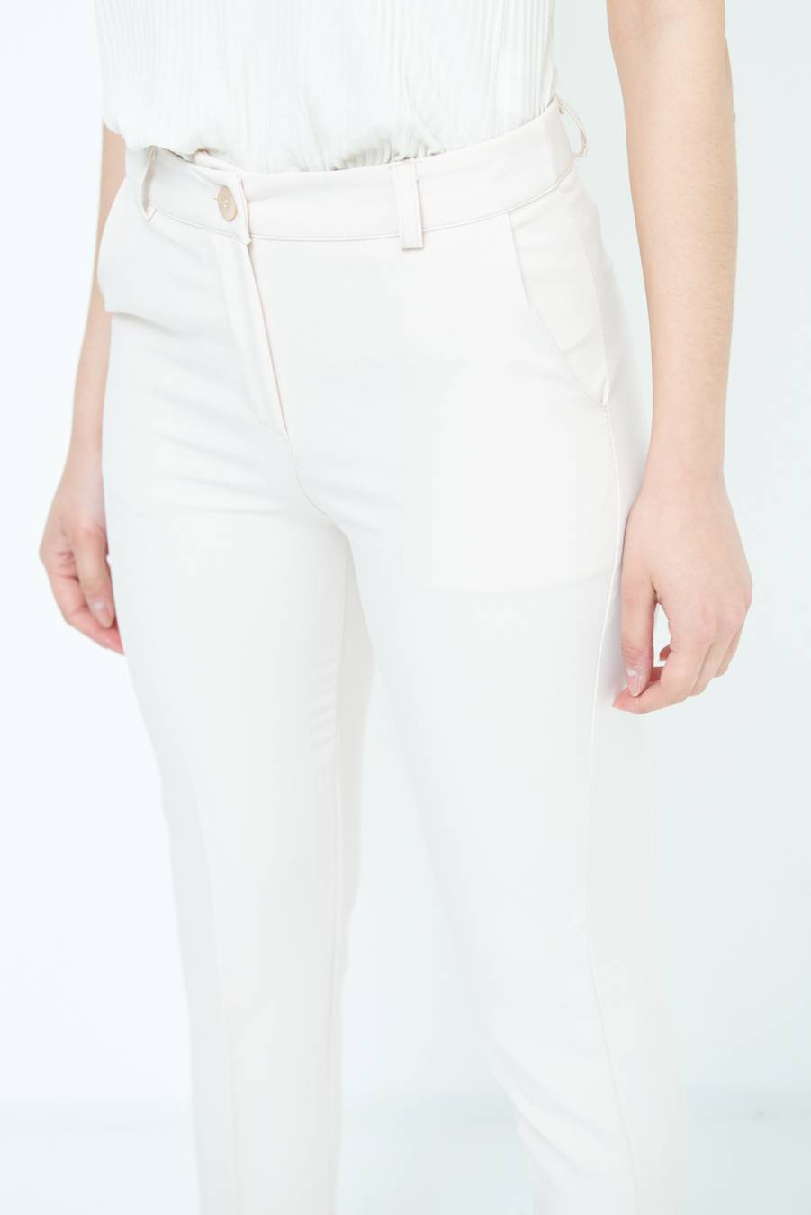 Kikisix PANTALONE SIGARETTA BEIGE Moda