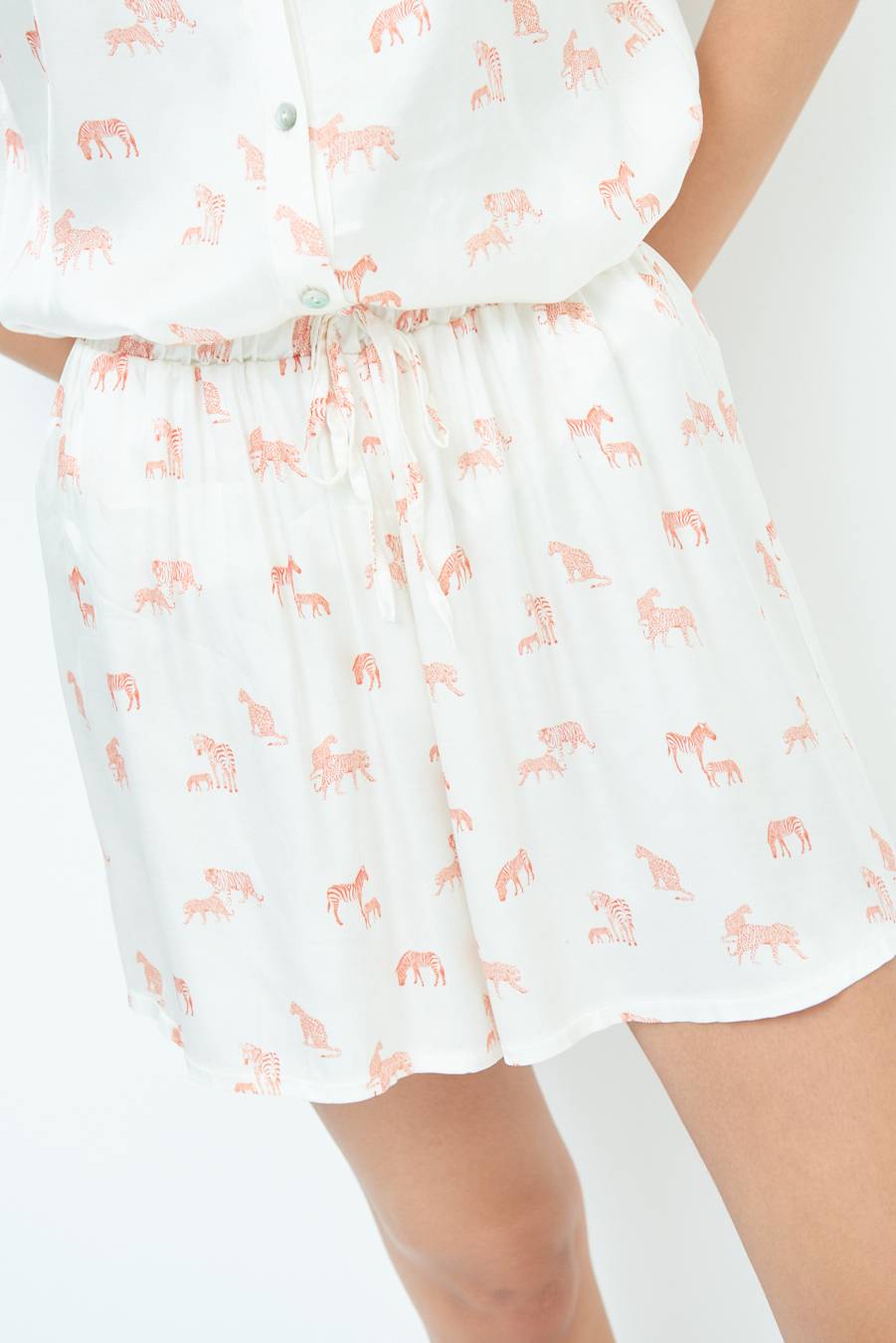 Kikisix SHORTS CON ELASTICO STAMPA ARANCIO Nuovi prodotti