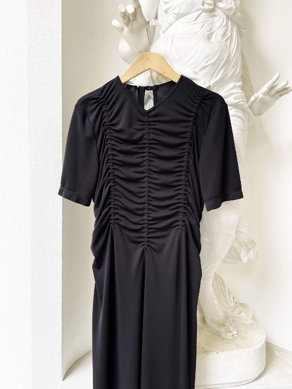 Laviniaturra Abito con arricci Online