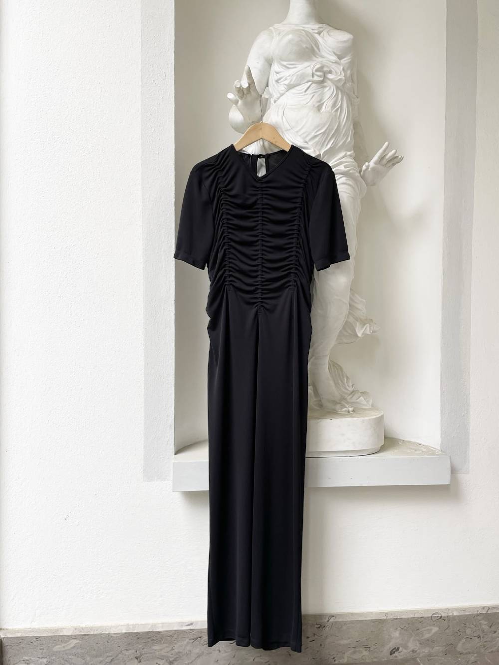 Laviniaturra Abito con arricci Online