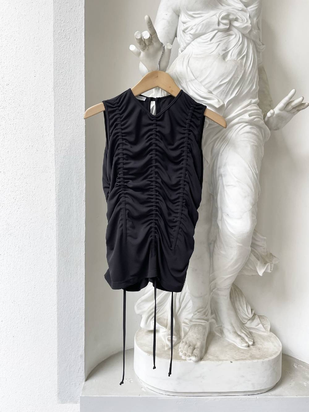 Laviniaturra Top con drappeggio Promozione