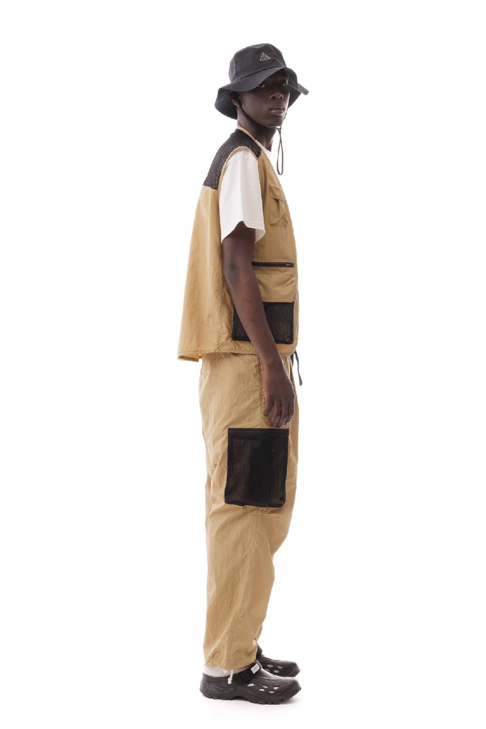 Lc23 Nylon Multipocket Vest Camel Ultimi tre giorni