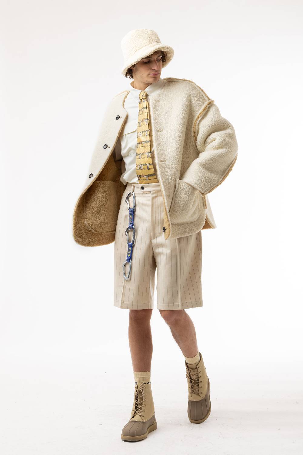 Lc23 Reversible Jacket Camel Outlet