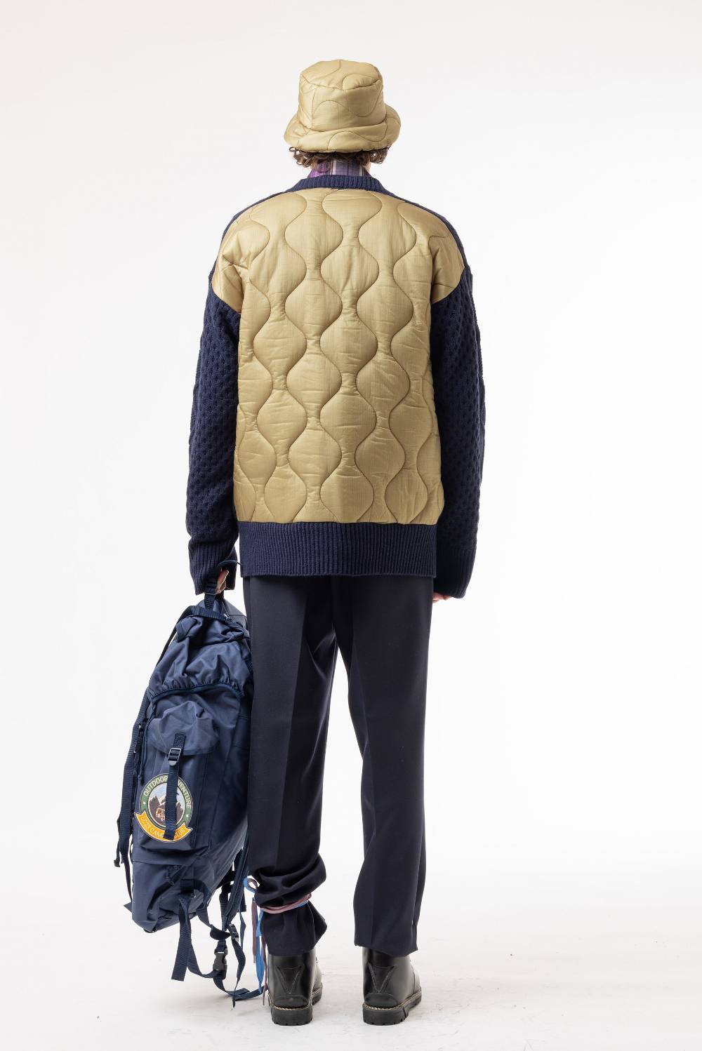 Lc23 Quilted Cardigan Navy Offerta esclusiva