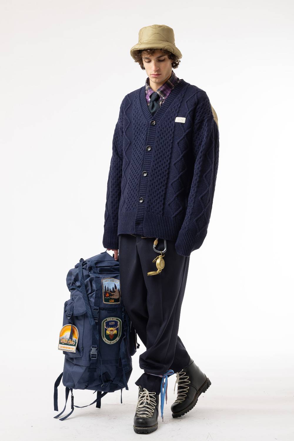 Lc23 Quilted Cardigan Navy Offerta esclusiva