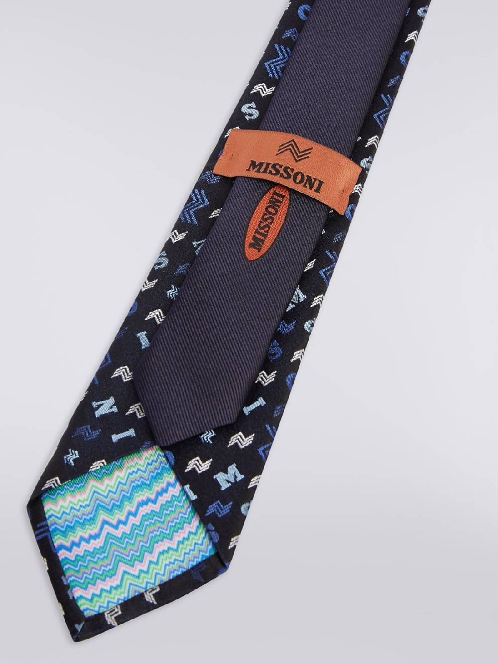 M Missoni Cravatta in seta con lettering logo Acquista Ora
