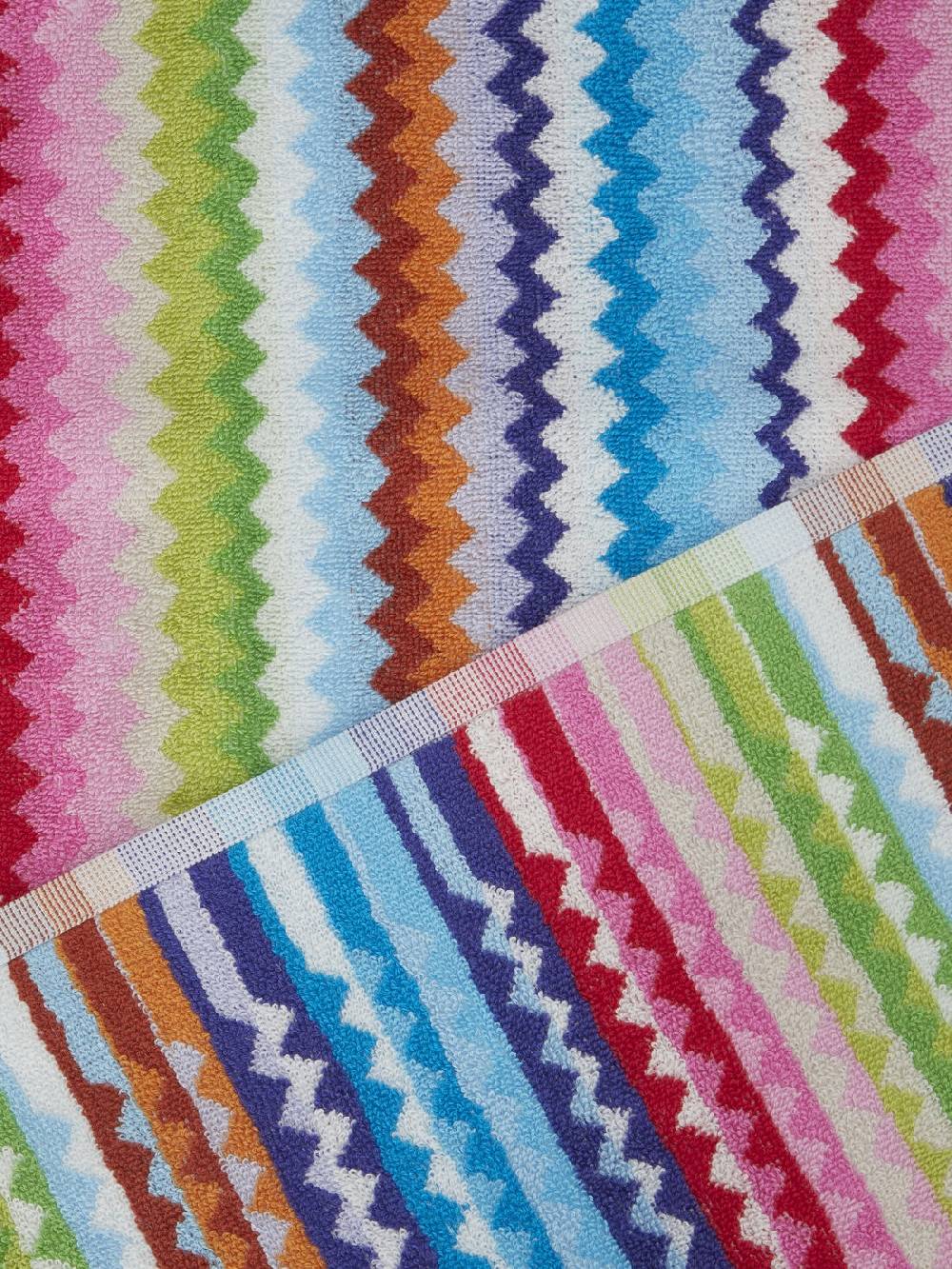 M Missoni Set 2 pezzi di asciugamani da bagno Riverbero in spugna di cotone zig zag Prezzo Ridotto
