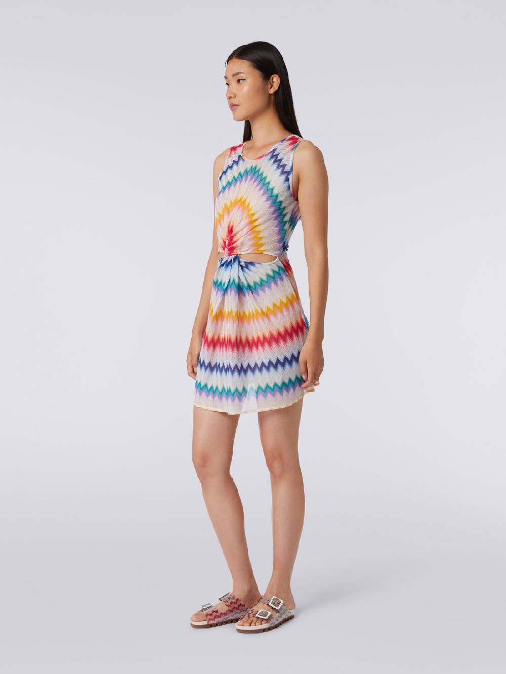 M Missoni Copricostume corto con scollatura torchon e stampa zig zag In vendita