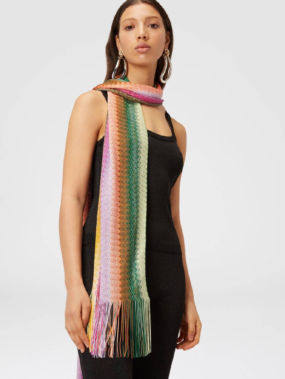 M Missoni Sciarpa in maglia di viscosa chevron con frange Offerta speciale