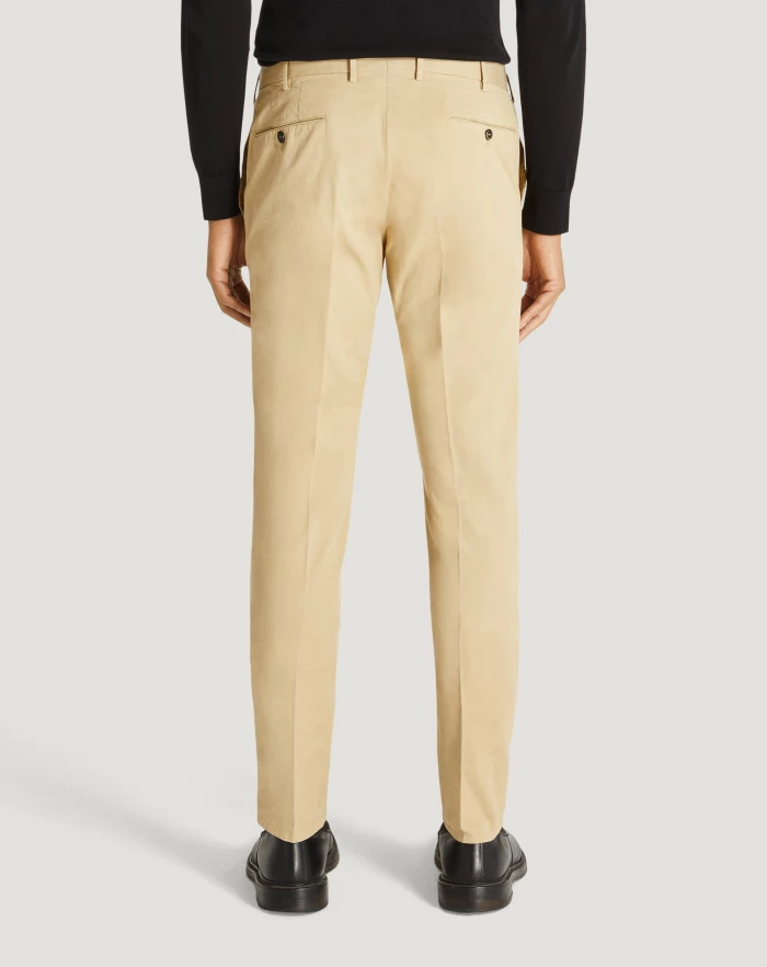 Pantaloni Torino Pantaloni Superslim in gabardina stretch Offerte