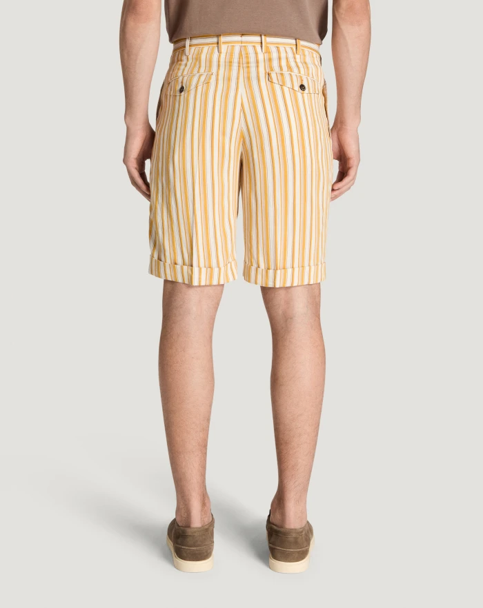 Pantaloni Torino Bermuda in viscosa fluida a righe Consegna Veloce