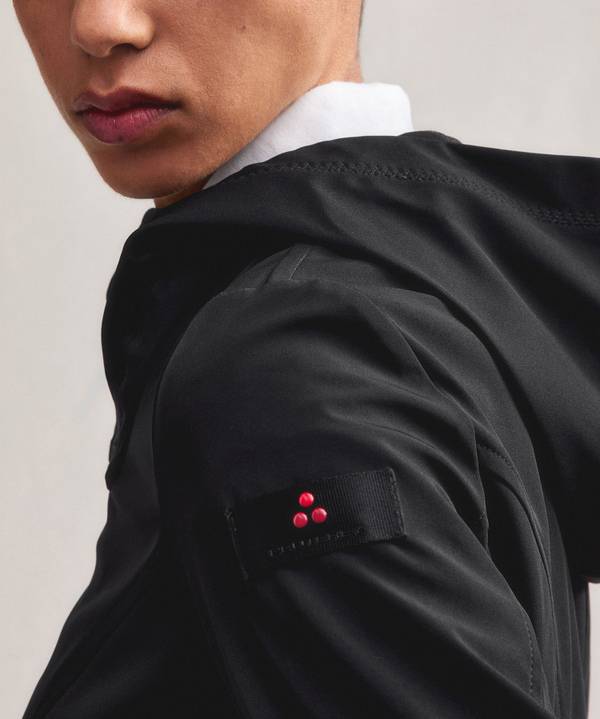 Peuterey Giacca corta in nylon stretch Offerte esclusive