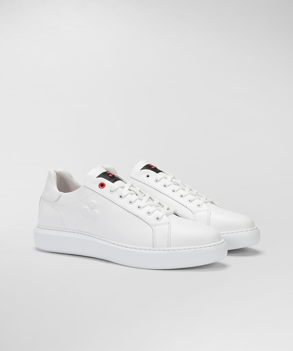 Peuterey Sneaker in pelle di vitello Smaltimento dello stoccaggio