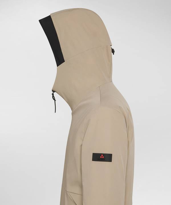 Peuterey Trench Liscio In Primaloft Minimal E Sofisticato Ritorno libero
