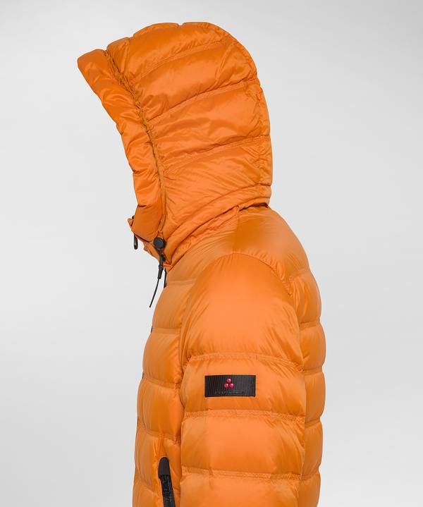 Peuterey Piumino Corto In Nylon Superleggero Enormi sconti