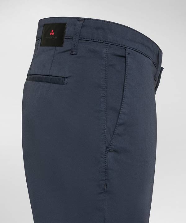 Peuterey Pantaloni in raso di cotone Grandi sconti