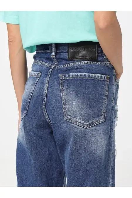 DSQUARED2 DSQUARED2 Jeans da donna Jeans di alta qualità per donne moderne. Stile e comfort imbattibili Acquista Ora