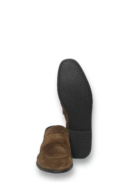 MILLE 885 è il brand leader di mocassini di alta qualità. Comfort e stile Nuovo