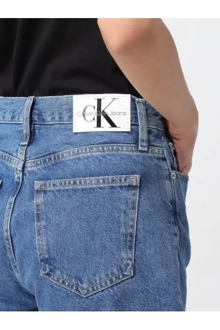 CALVIN KLEIN Shorts da donna di Calvin Klein Marchio di moda con qualità premium. Perfetti per l\'estate Italia