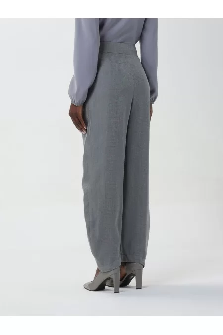 GIORGIO ARMANI Giorgio Armani Trousers di alta qualità con design elegante e confortevole. Perfetti per ogni occasione Offerte speciali