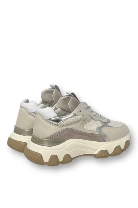 HOGAN Scarpe Hogan Stile italiano e comfort senza compromessi. Scopri le sneakers Hogan Nuovo