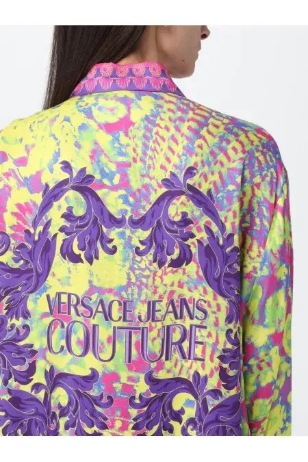 VERSACE Maglietta da donna Versace Questa maglietta da donna Versace è elegante e di alta qualità Offerta settimanale