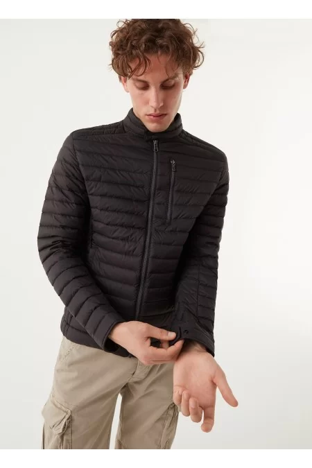 COLMAR GIACCA PIUMINO UOMO COLMAR. Leggero, caldo e resistente alle intemperie Convenienza